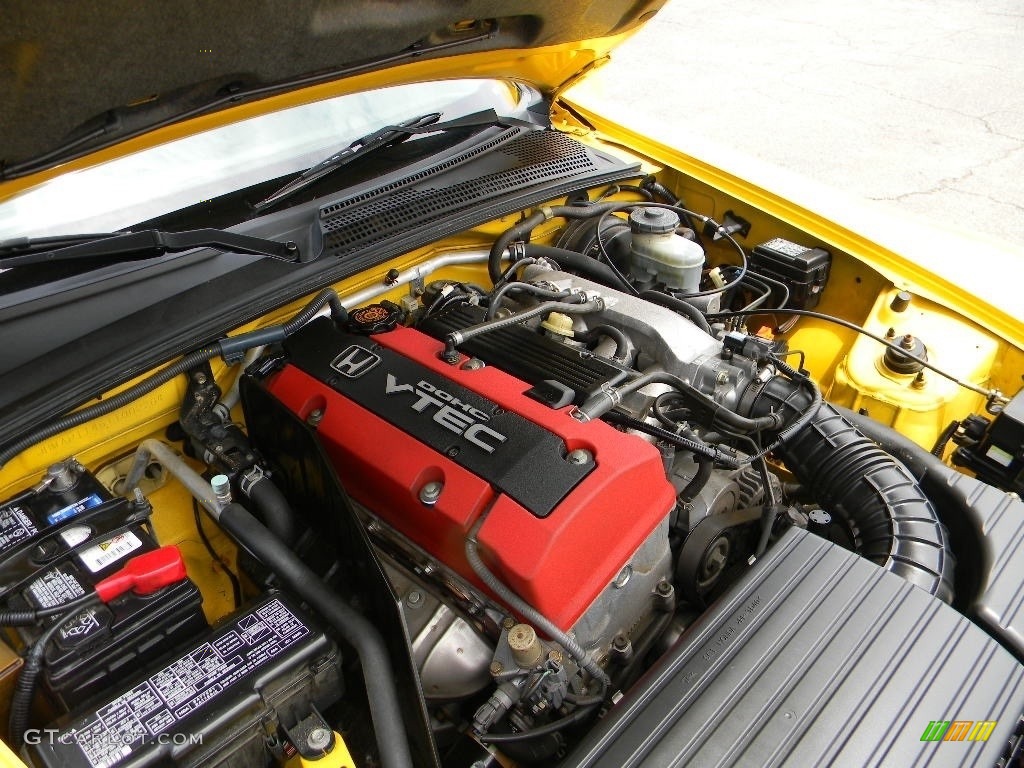 2001 Honda S2000 Roadster Engine Photos