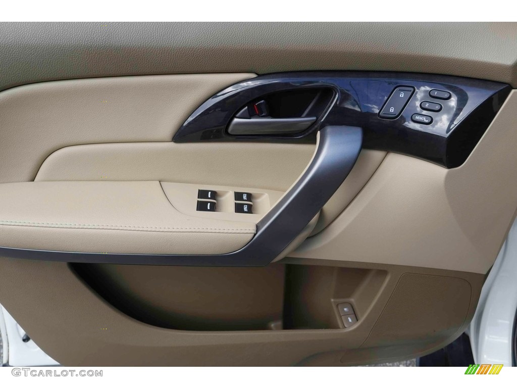 2009 Acura MDX Technology Door Panel Photos