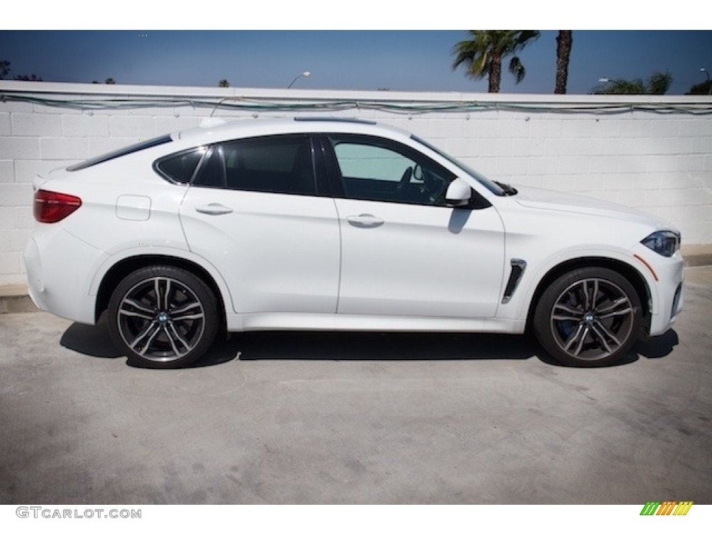 2016 X6 M  - Alpine White / Black photo #10