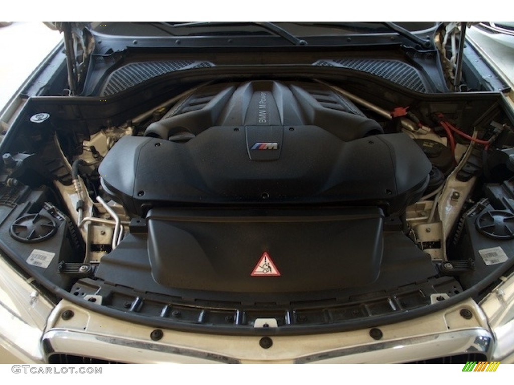 2016 X6 M  - Alpine White / Black photo #27