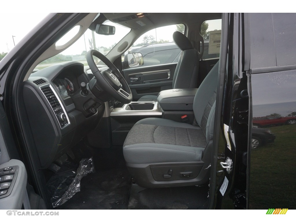 2017 3500 Big Horn Crew Cab 4x4 Dual Rear Wheel - Brilliant Black Crystal Pearl / Black/Diesel Gray photo #5