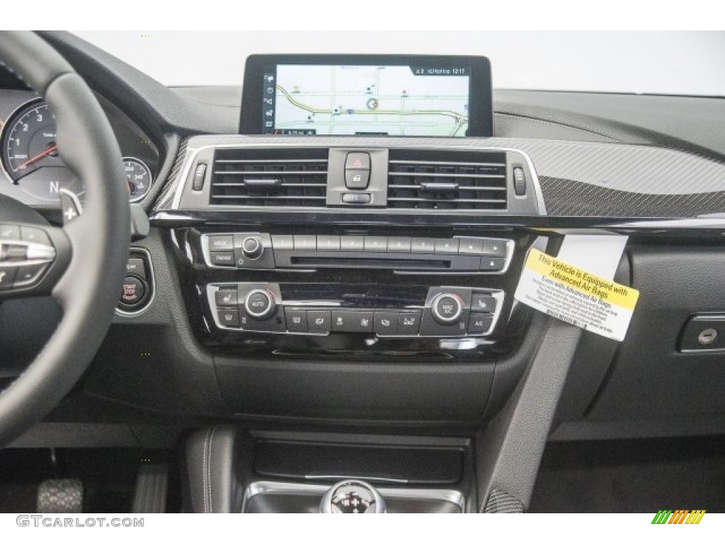 2018 BMW M4 Coupe Controls Photo #120462614