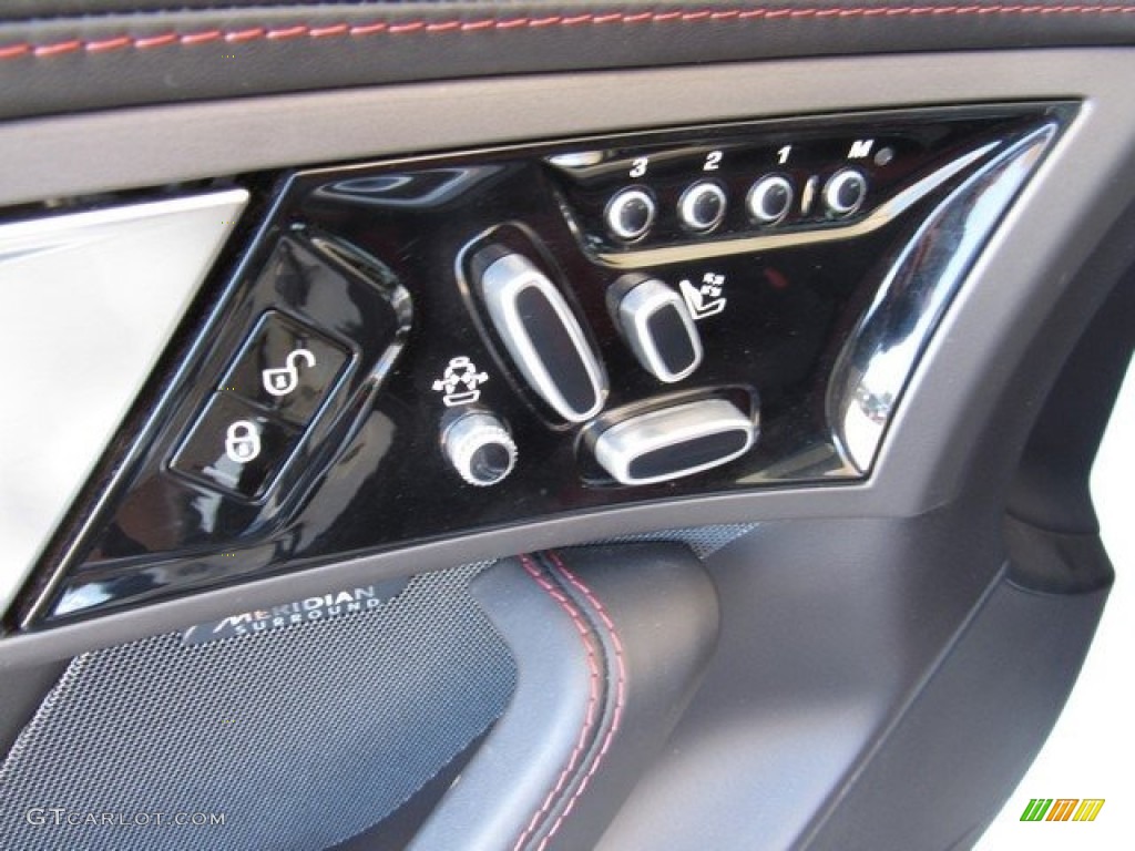 2015 Jaguar F-TYPE R Coupe Controls Photos