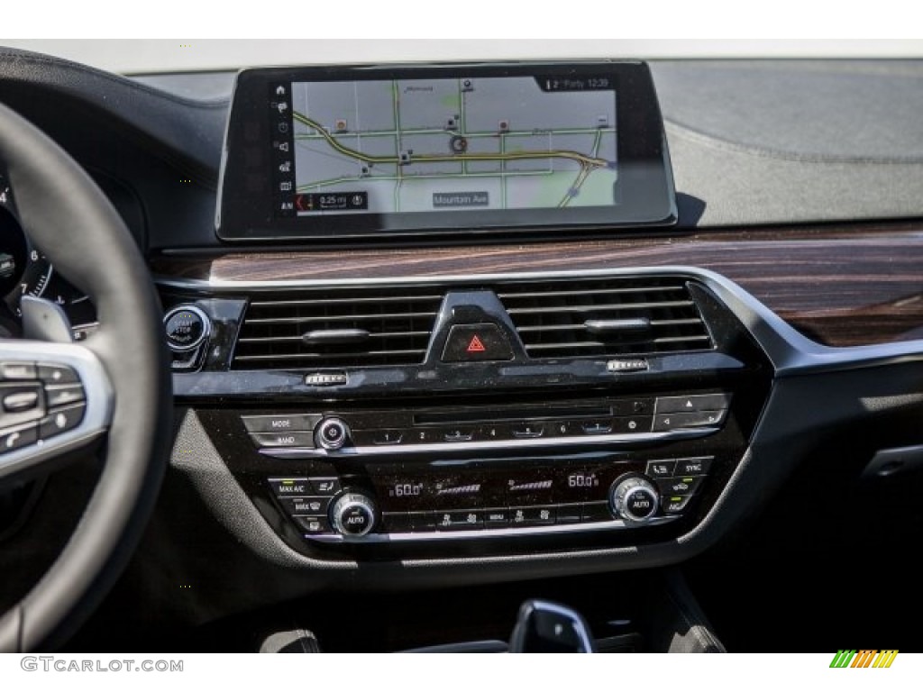 2017 5 Series 530i Sedan - Dark Graphite Metallic / Black photo #5