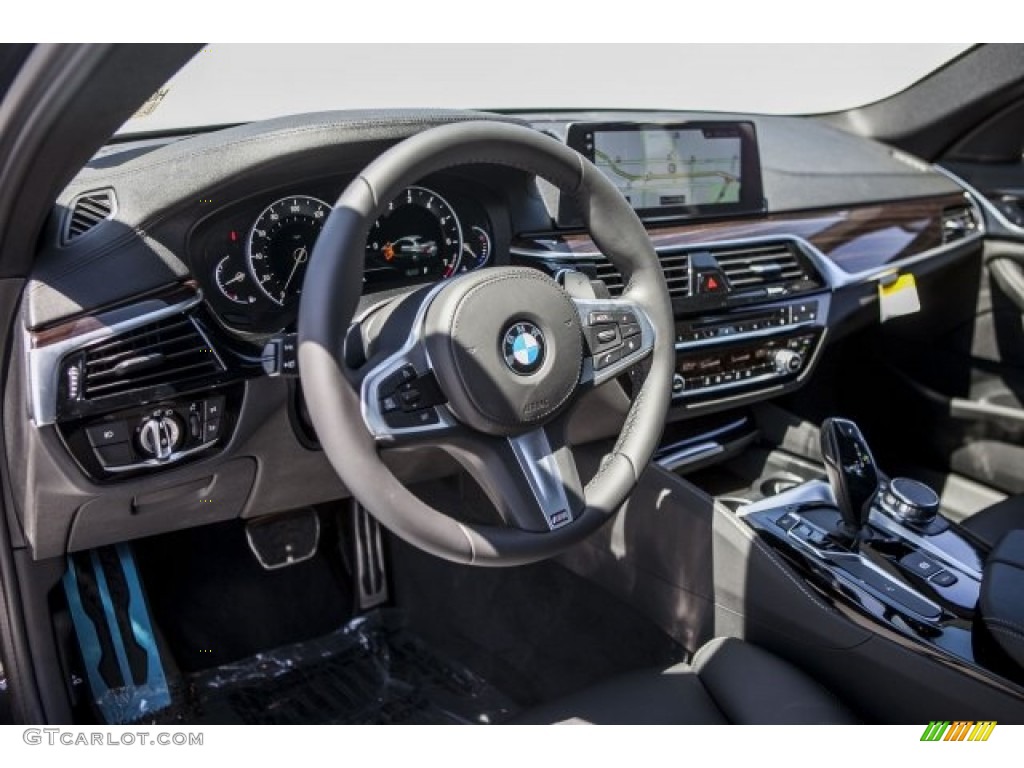 2017 5 Series 530i Sedan - Dark Graphite Metallic / Black photo #6