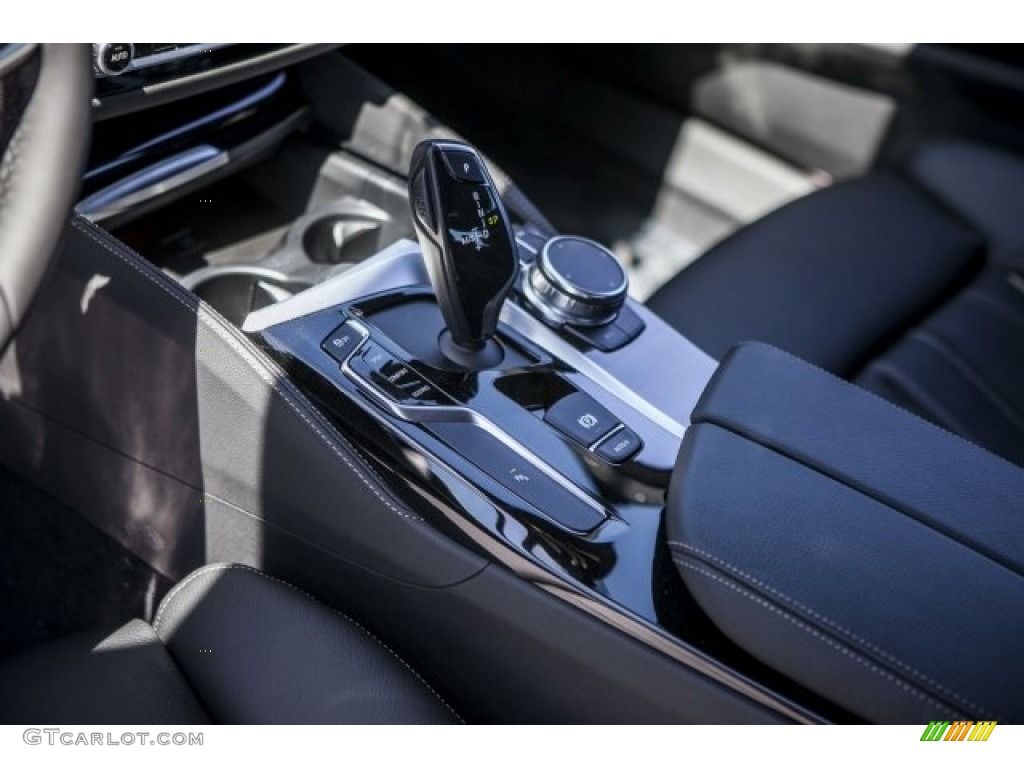 2017 5 Series 530i Sedan - Dark Graphite Metallic / Black photo #7