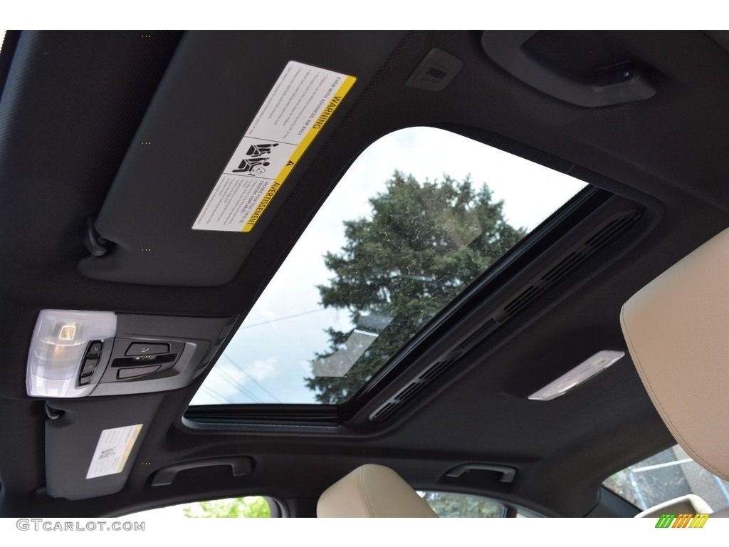 2017 3 Series 330i xDrive Sedan - Alpine White / Venetian Beige/Black photo #14
