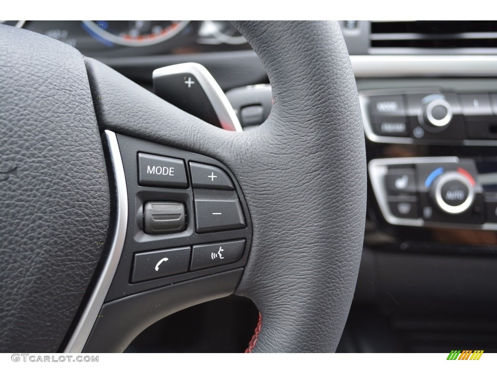 2017 3 Series 330i xDrive Sedan - Glacier Silver Metallic / Black photo #20