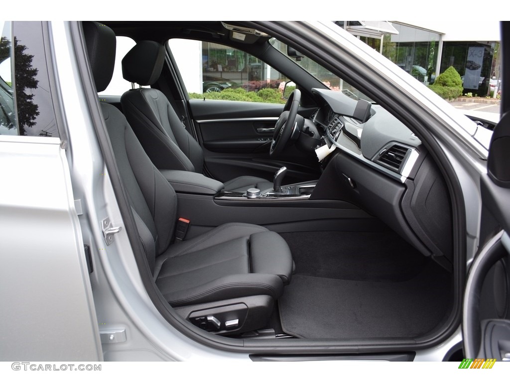 2017 3 Series 330i xDrive Sedan - Glacier Silver Metallic / Black photo #28