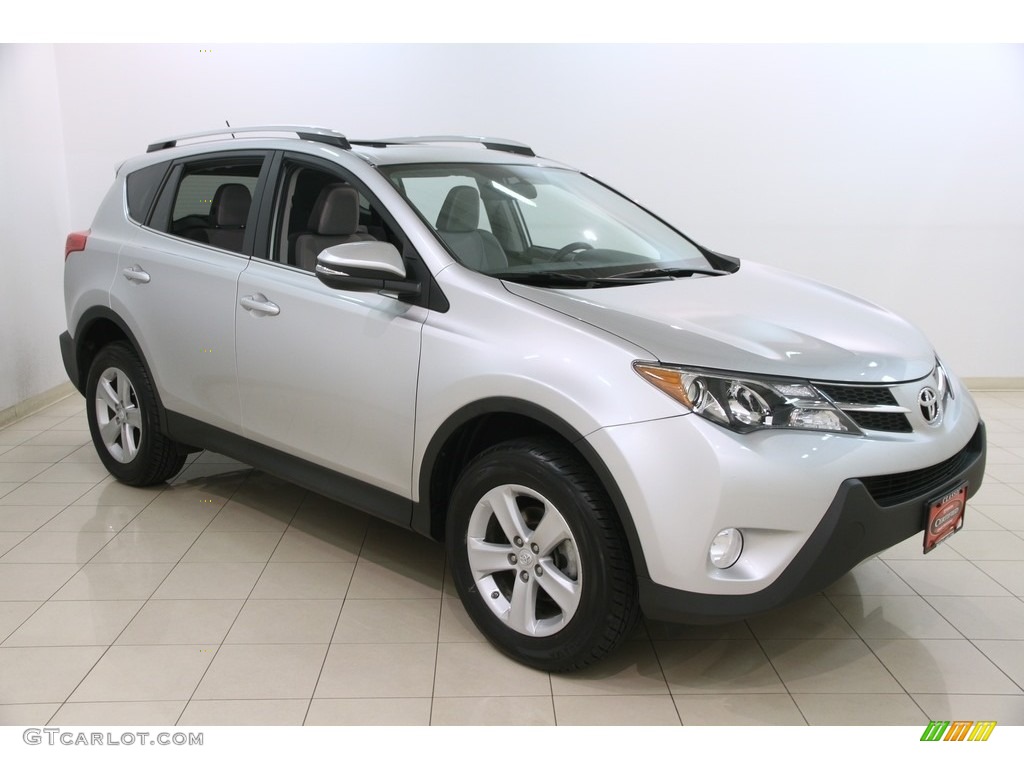 2014 RAV4 XLE AWD - Classic Silver Metallic / Ash photo #1