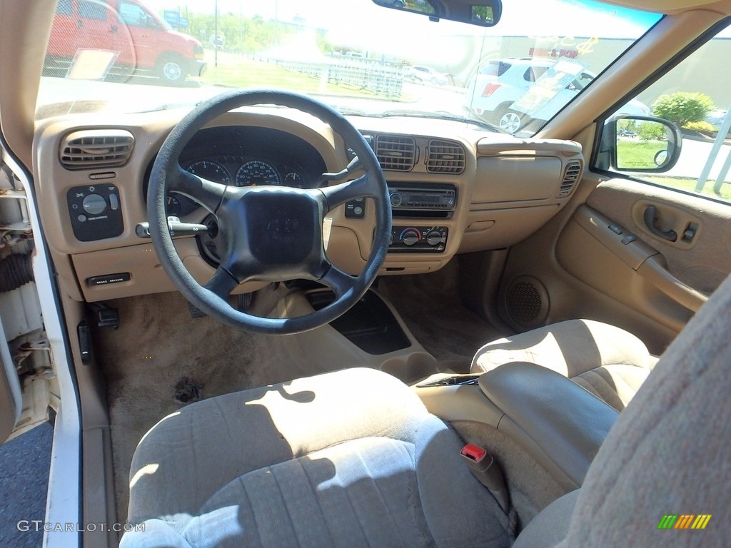 2000 Blazer LS 4x4 - Summit White / Beige photo #10