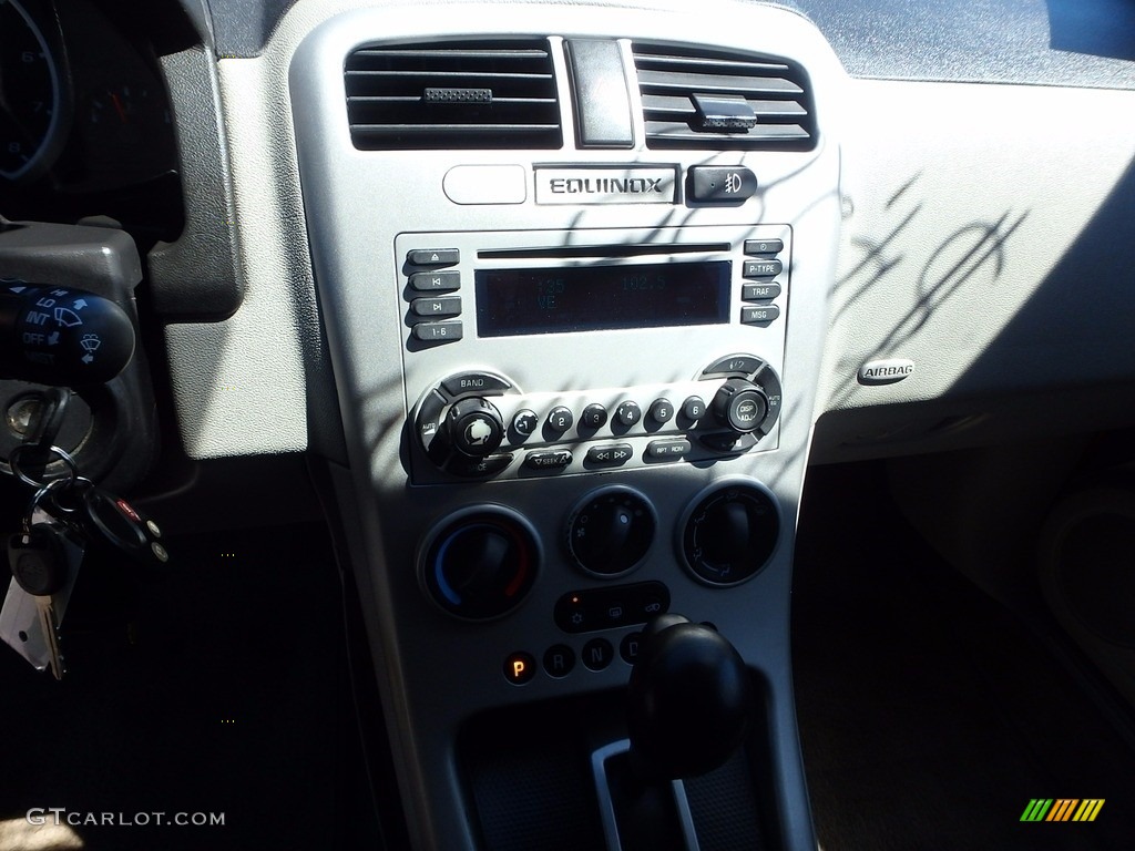 2005 Equinox LS AWD - Salsa Red Metallic / Light Gray photo #13