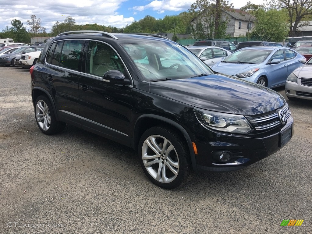 2012 Tiguan SEL - Deep Black Metallic / Beige photo #7