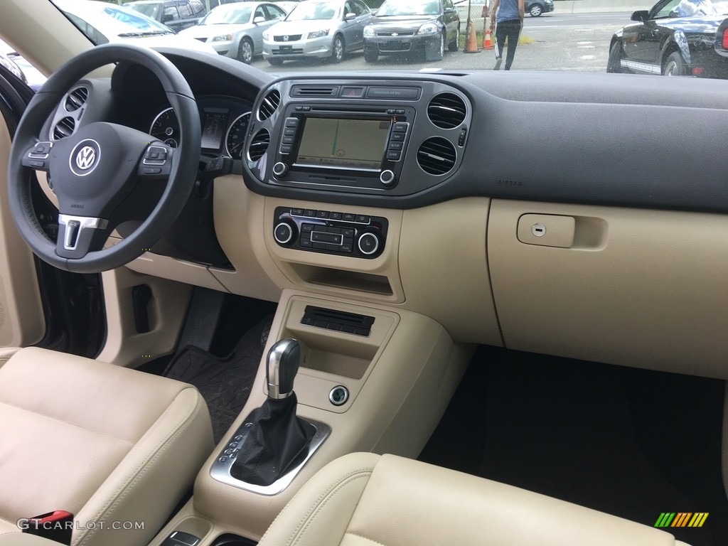 2012 Tiguan SEL - Deep Black Metallic / Beige photo #13