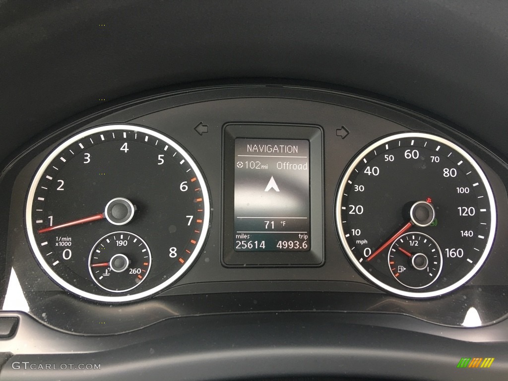 2012 Tiguan SEL - Deep Black Metallic / Beige photo #19