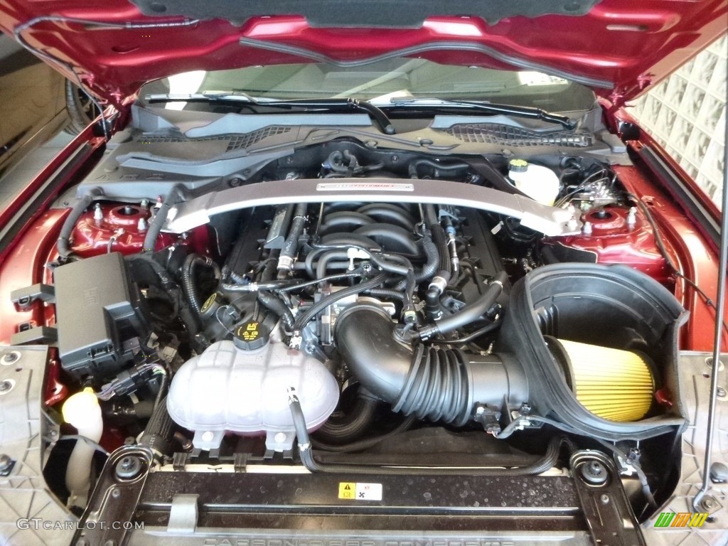 2017 Ford Mustang Shelby GT350 5.2 Liter DOHC 32-Valve Ti-VCT Flat Plane Crank V8 Engine Photo #120491046