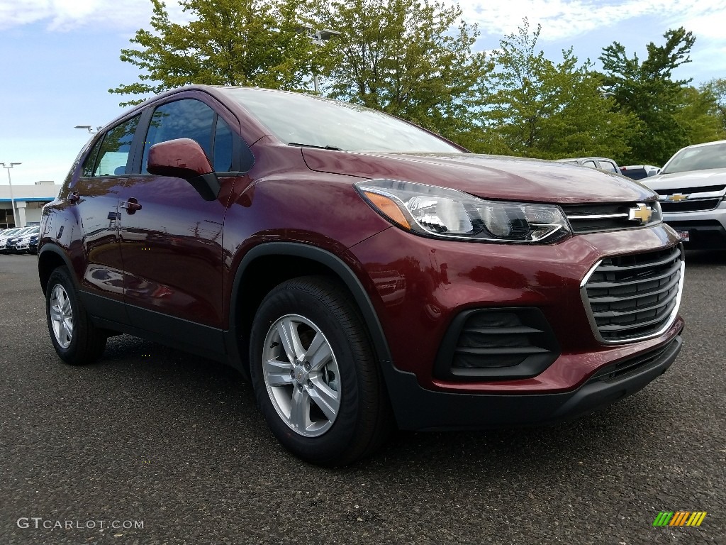 2017 Trax LS AWD - Crimson Metallic / Jet Black/­Light Ash Gray photo #1