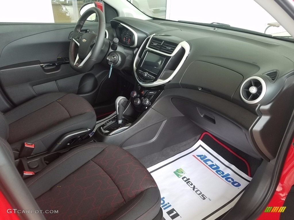 Jet Black Interior 2017 Chevrolet Sonic LT Hatchback Photo #120495330