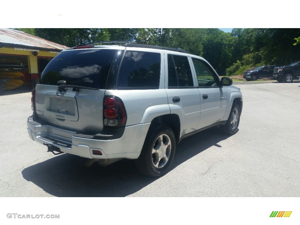2007 TrailBlazer LS 4x4 - Moondust Metallic / Light Gray photo #3