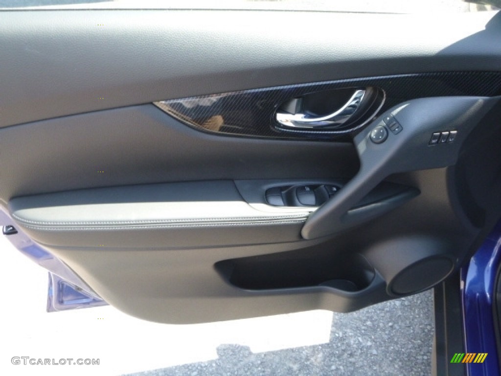 2017 Rogue SL AWD - Caspian Blue / Charcoal photo #14