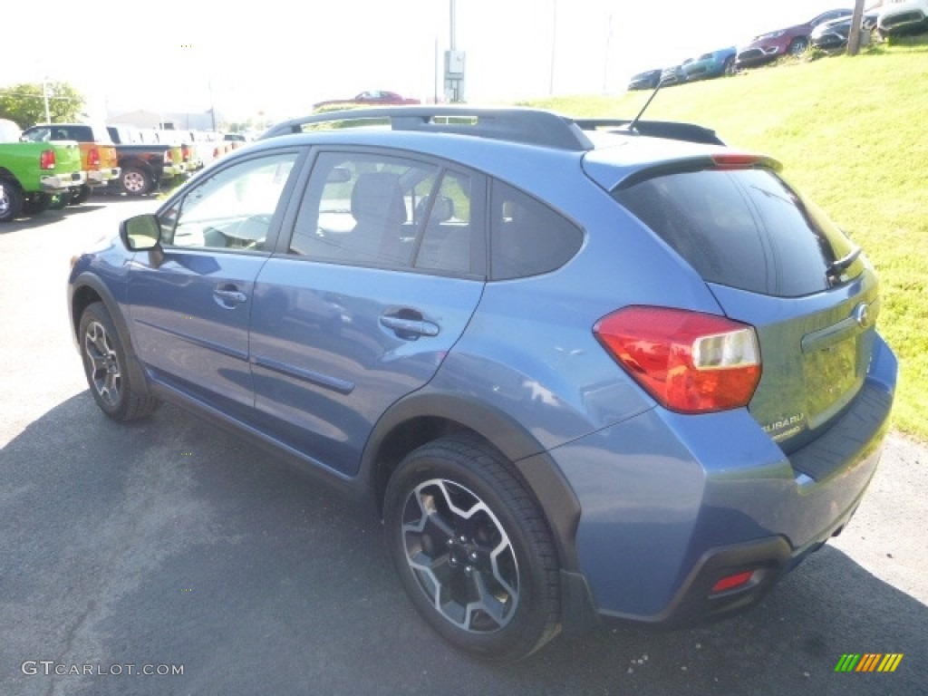 2014 XV Crosstrek 2.0i Limited - Quartz Blue Pearl / Ivory photo #4