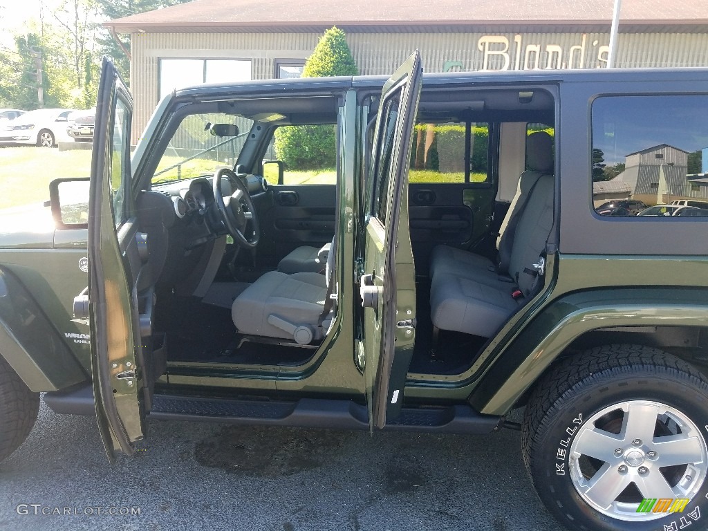 2008 Wrangler Unlimited Sahara 4x4 - Rescue Green Metallic / Dark Slate Gray/Med Slate Gray photo #11