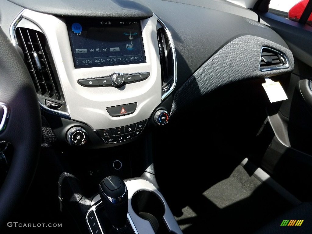 2017 Cruze LS - Red Hot / Jet Black photo #10