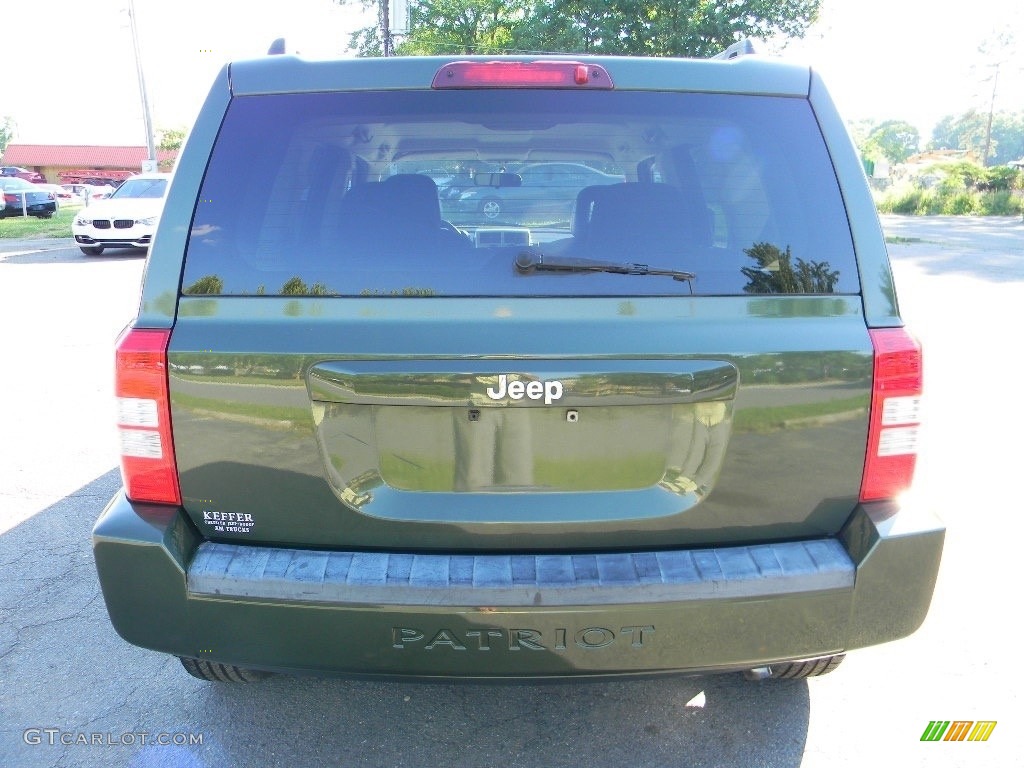 2008 Patriot Sport - Jeep Green Metallic / Dark Slate Gray photo #9