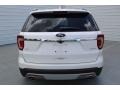 2017 White Platinum Ford Explorer XLT  photo #6