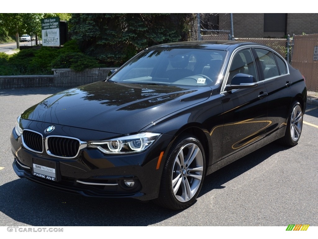2017 3 Series 330i xDrive Sedan - Black Sapphire Metallic / Black photo #6