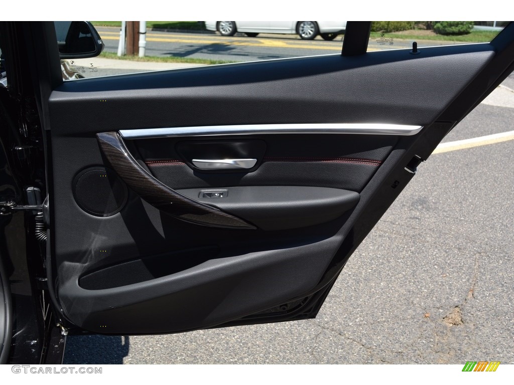 2017 3 Series 330i xDrive Sedan - Black Sapphire Metallic / Black photo #24