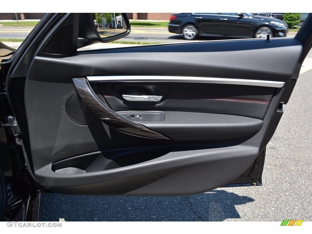 2017 3 Series 330i xDrive Sedan - Black Sapphire Metallic / Black photo #26