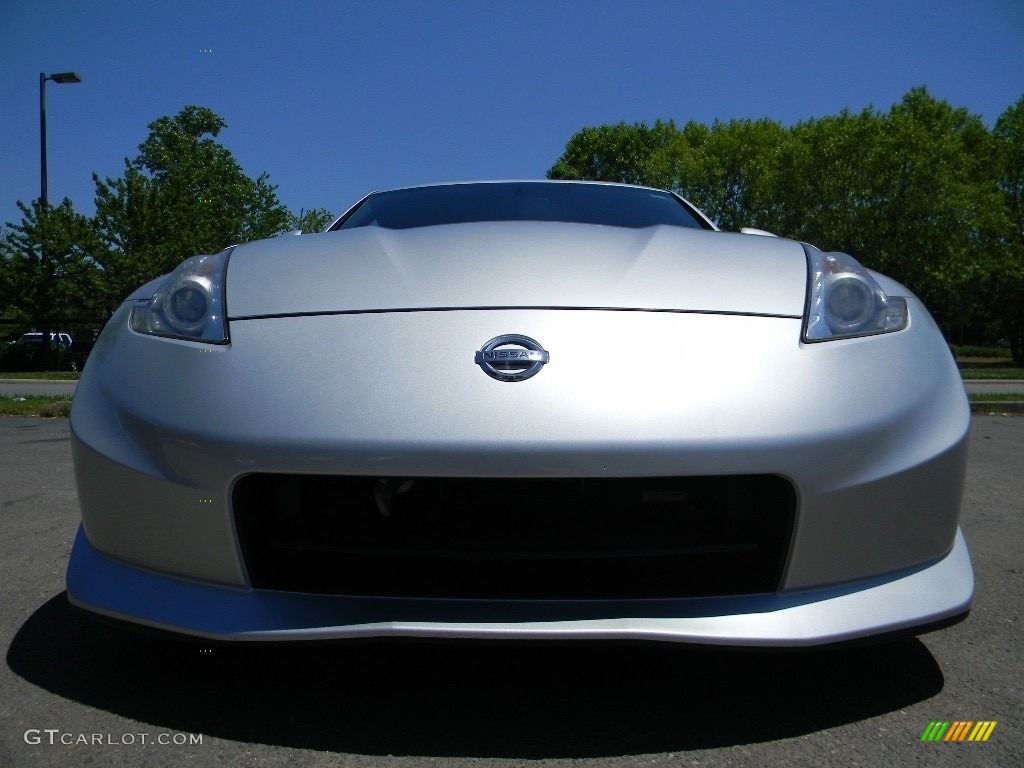 2009 370Z NISMO Coupe - Brilliant Silver / NISMO Black/Red photo #4