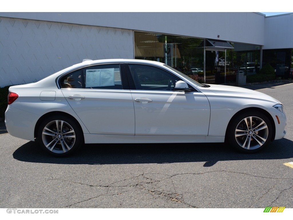 2017 3 Series 330i xDrive Sedan - Alpine White / Saddle Brown photo #2