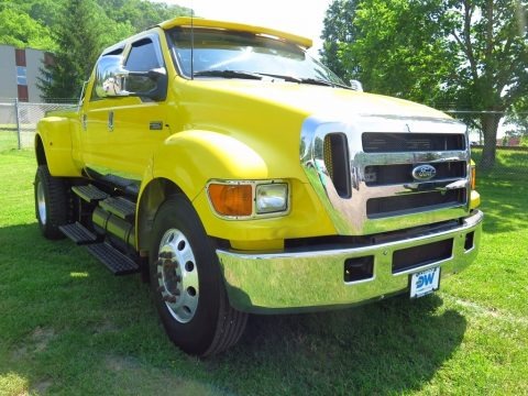 2007 Ford F650 Super Duty XLT CrewCab Data, Info and Specs