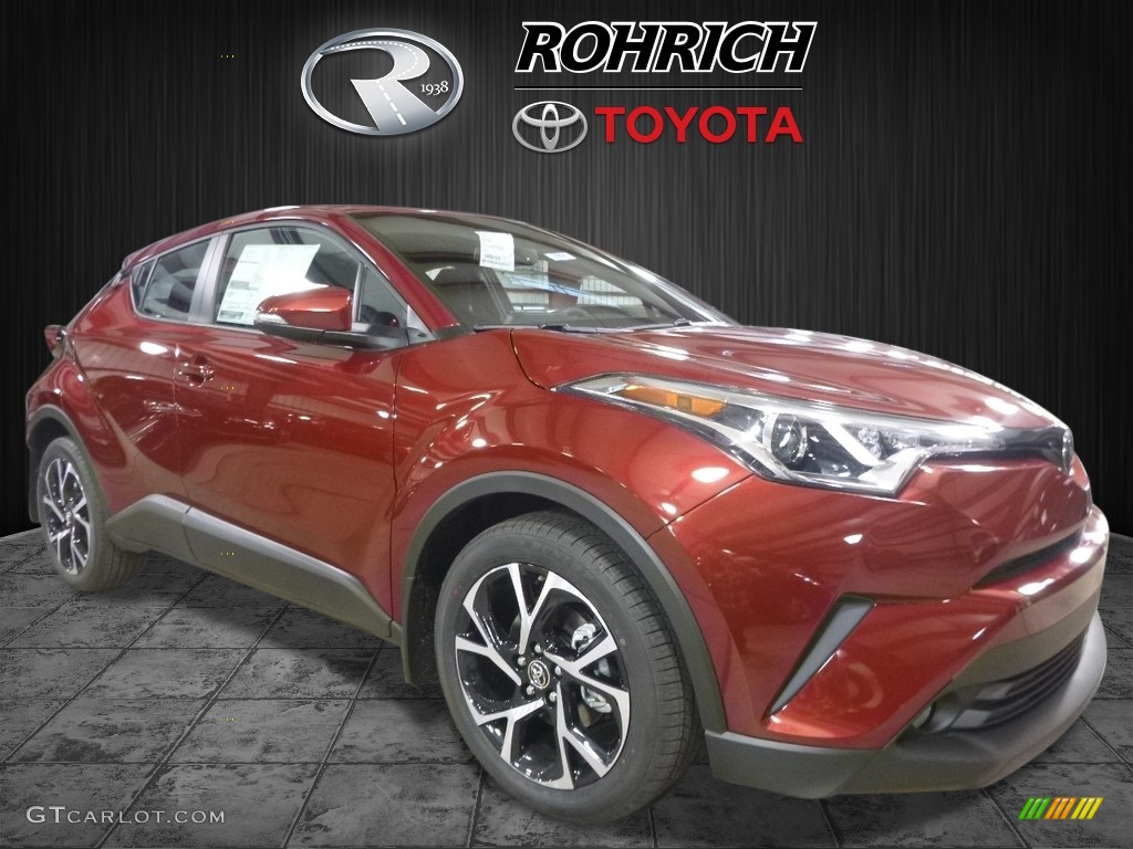 2018 C-HR XLE - Ruby Flare Pearl / Black photo #1