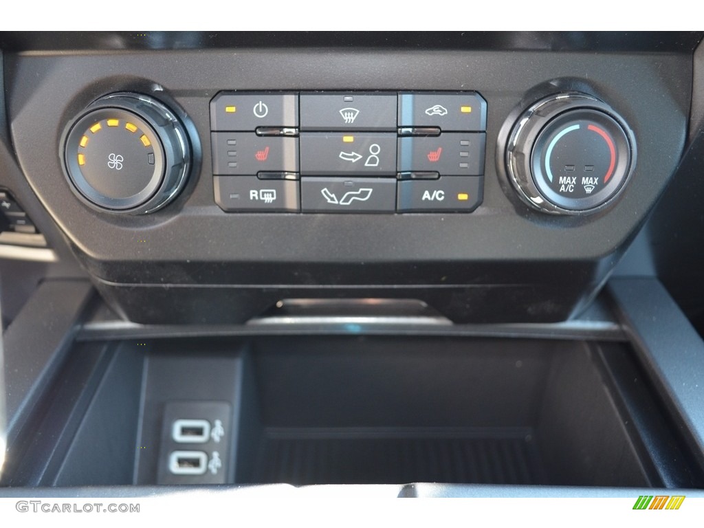 2017 F150 XLT SuperCrew 4x4 - Oxford White / Black photo #16