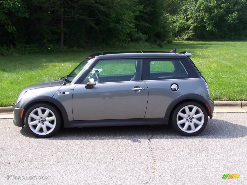 2005 Cooper S Hardtop - Dark Silver Metallic / Panther Black photo #2