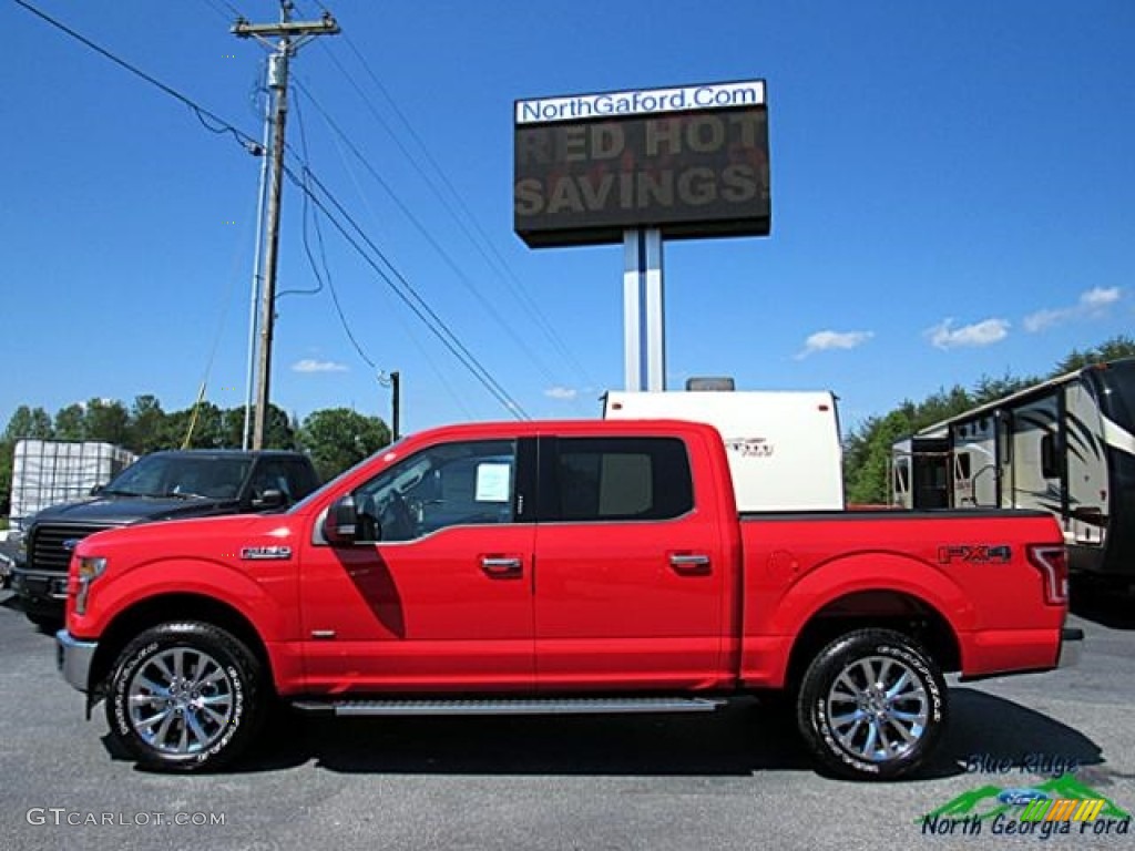 2017 F150 XLT SuperCrew 4x4 - Race Red / Earth Gray photo #2