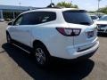 2017 Iridescent Pearl Tricoat Chevrolet Traverse LT AWD  photo #4