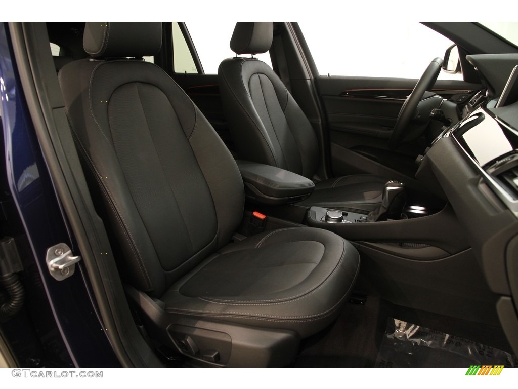 2017 X1 xDrive28i - Mediterranean Blue Metallic / Black photo #19