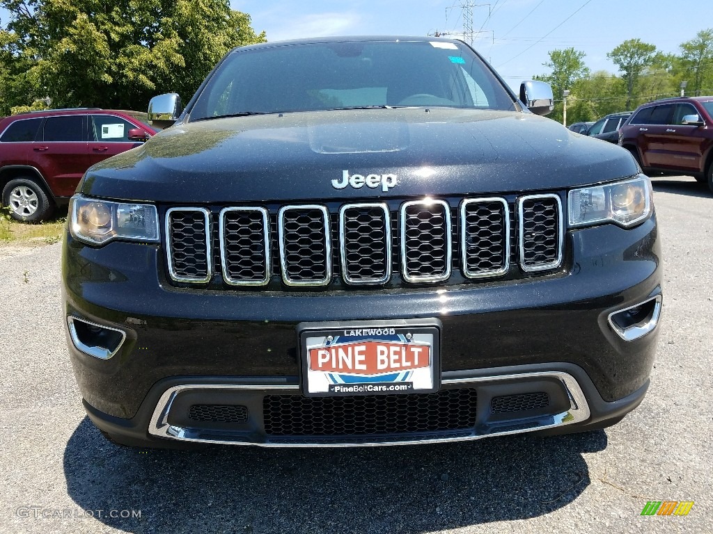 2017 Grand Cherokee Limited 4x4 - Diamond Black Crystal Pearl / Black photo #2