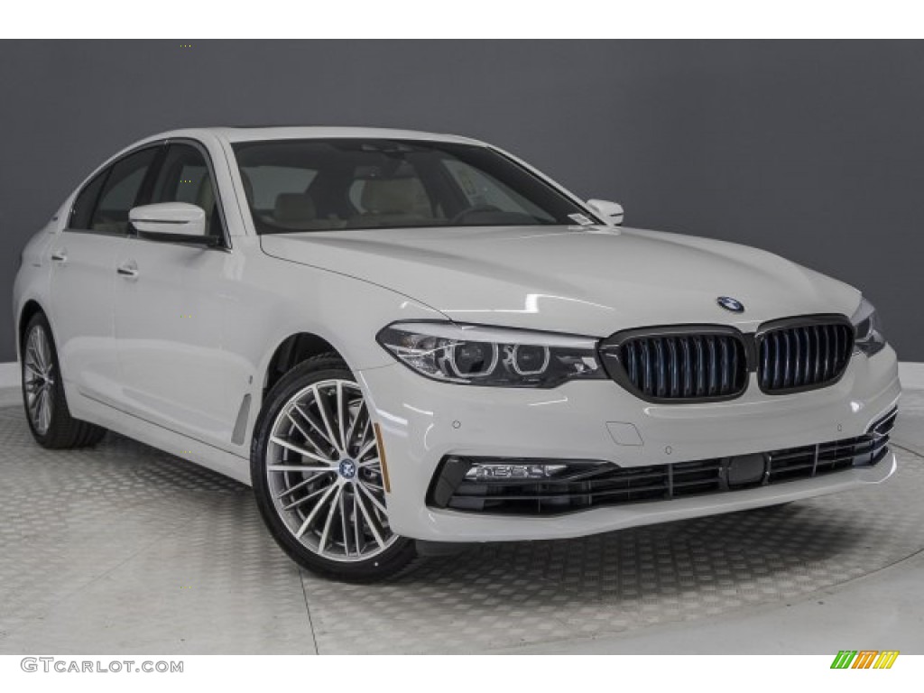 Alpine White 2018 BMW 5 Series 530e iPerfomance Sedan Exterior Photo #120540885