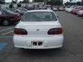 Bright White - Malibu Sedan Photo No. 3