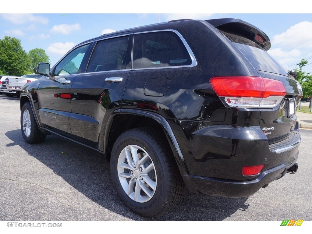 2017 Grand Cherokee Overland 4x4 - Diamond Black Crystal Pearl / Brown/Light Frost Beige photo #2