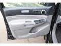 Black - Tacoma V6 Access Cab 4x4 Photo No. 24