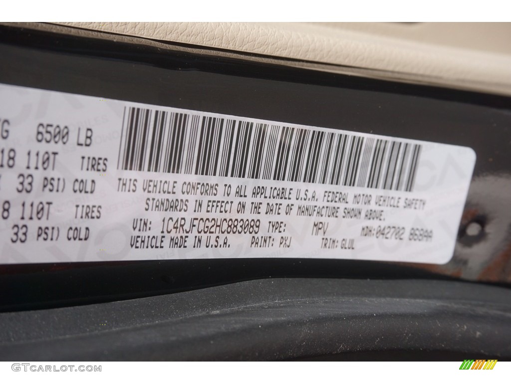 2017 Grand Cherokee Overland 4x4 - Diamond Black Crystal Pearl / Brown/Light Frost Beige photo #11