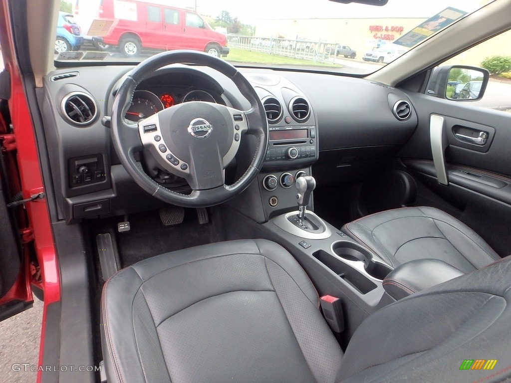 2010 Rogue SL AWD - Venom Red / Black photo #10