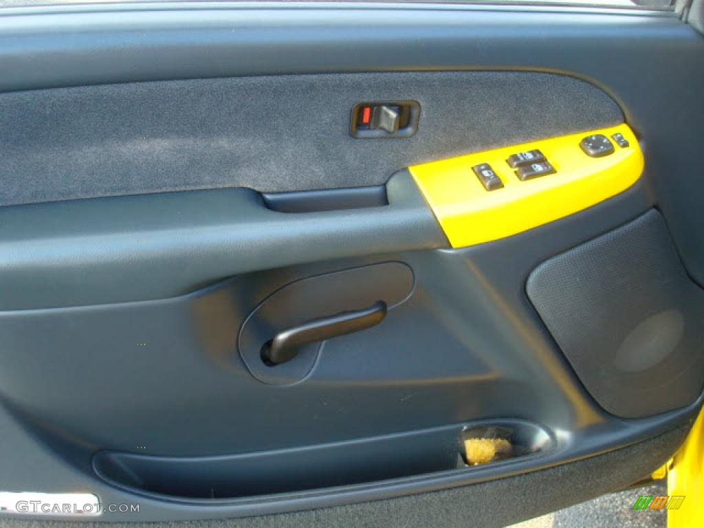 2001 Silverado 1500 Regular Cab - Yellow / Graphite photo #10