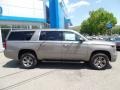 Pepperdust Metallic 2017 Chevrolet Suburban LT 4WD